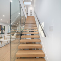 Floating stairs with glass wall